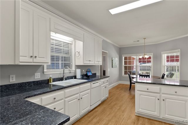 1661 Ozier, Tuscaloosa, AL 35405