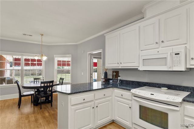 1661 Ozier, Tuscaloosa, AL 35405