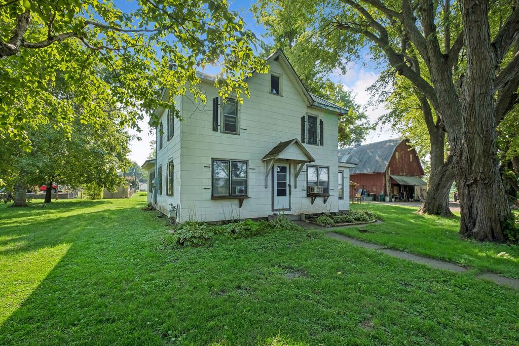 724 Park Avenue, Hamburg, MN 55339 — exterior