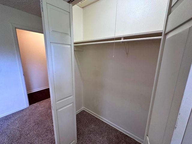 709 Baker Street, Huntsville, TX 77340