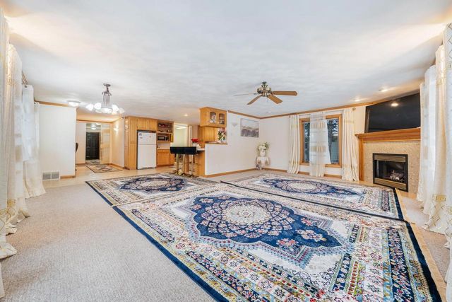 3505 N RICHMOND STREET, Appleton, WI 54911