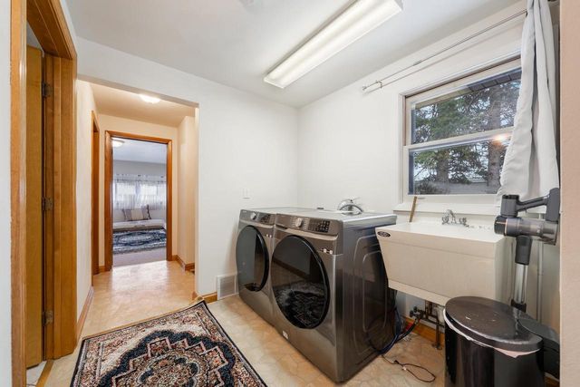 3505 N RICHMOND STREET, Appleton, WI 54911