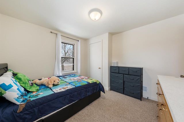 3505 N RICHMOND STREET, Appleton, WI 54911