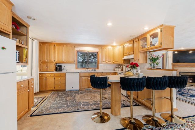 3505 N RICHMOND STREET, Appleton, WI 54911