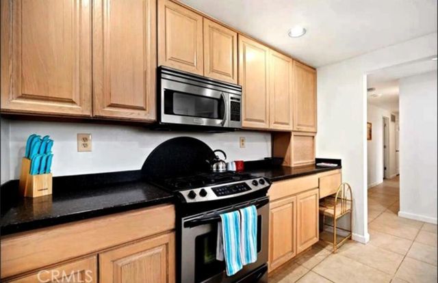 8564 Taft Court, Yucca Valley, CA 92284