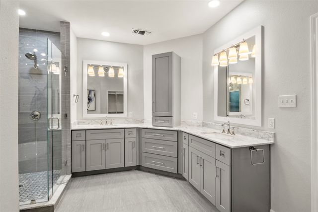 7804 Baywood Court, North Richland Hills, TX 76182