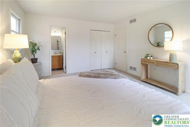 2507 Swanson Street, Palmer Twp, PA 18045