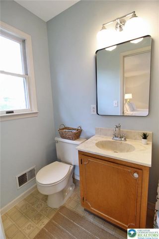 2507 Swanson Street, Palmer Twp, PA 18045