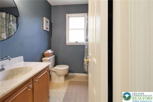 2507 Swanson Street, Palmer Twp, PA 18045
