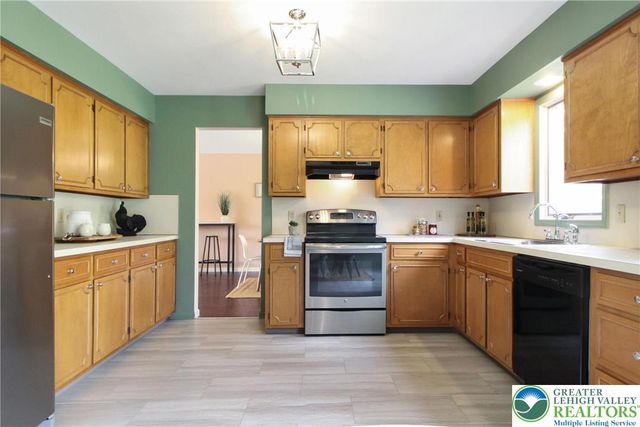 2507 Swanson Street, Palmer Twp, PA 18045