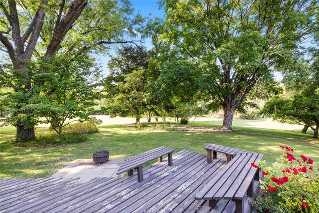 1827 Pleasant Street, West Des Moines, IA 50265