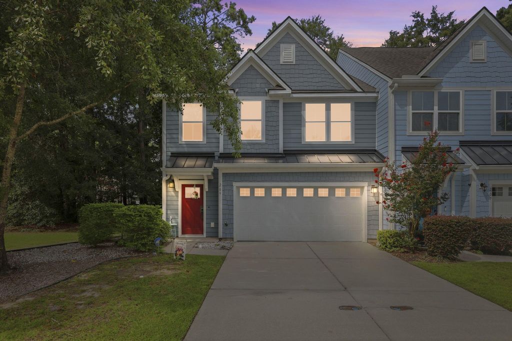 209 Grand Palm Lane, Summerville, SC 29485