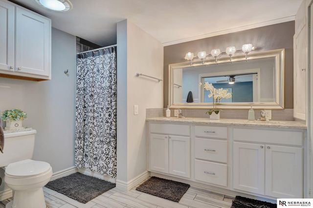 3345 Grimsby Lane, Lincoln, NE 68502