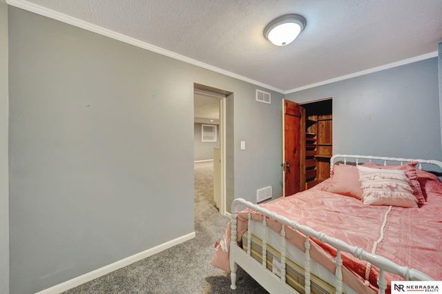 3345 Grimsby Lane, Lincoln, NE 68502