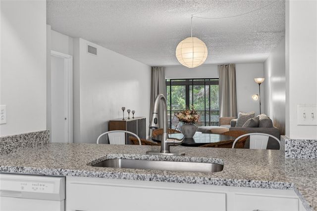 4101 FAIRVIEW VISTA POINT 228, Orlando, FL 32804