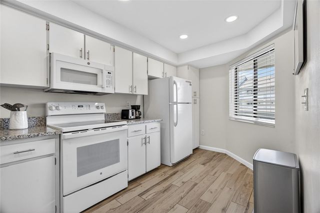 4101 FAIRVIEW VISTA POINT 228, Orlando, FL 32804