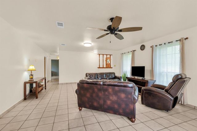 14806 Dogwood Tree Street, Houston, TX 77060
