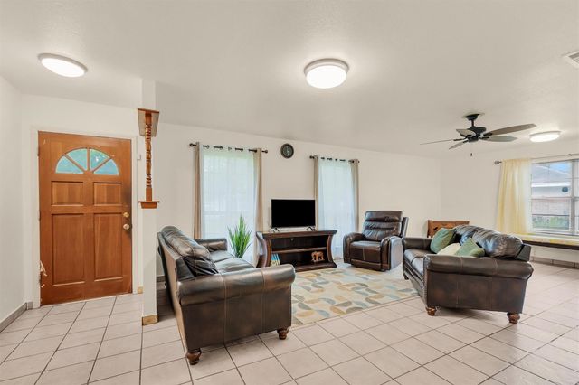 14806 Dogwood Tree Street, Houston, TX 77060