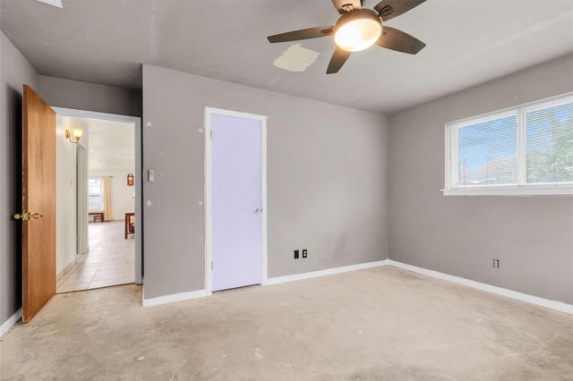 14806 Dogwood Tree Street, Houston, TX 77060