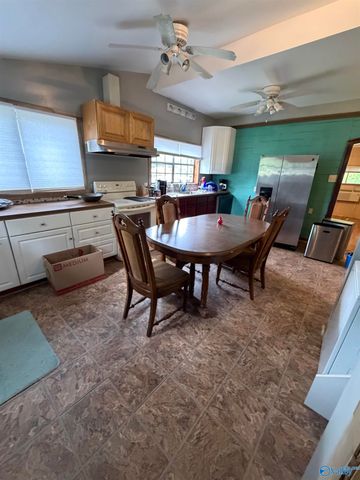 301 Davis Street, Gadsden, AL 35903