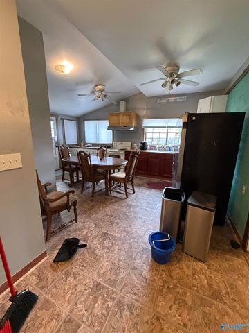 301 Davis Street, Gadsden, AL 35903
