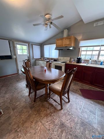 301 Davis Street, Gadsden, AL 35903