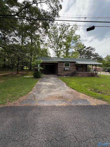 301 Davis Street, Gadsden, AL 35903