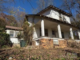 136 Edward Drive, Waynesville, NC 28785