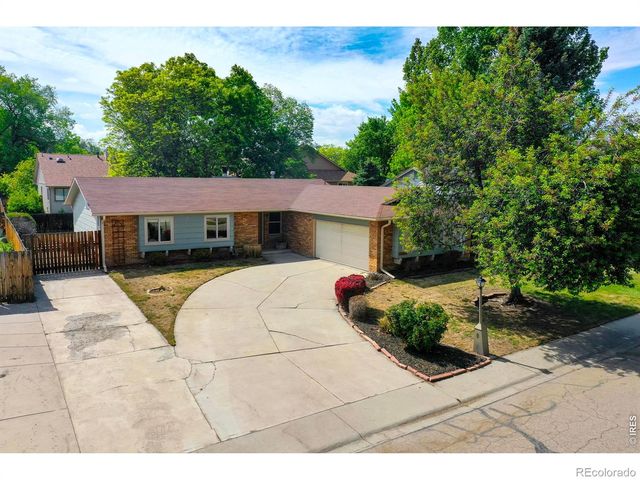 1689 Geneva Circle, Longmont, CO 80503