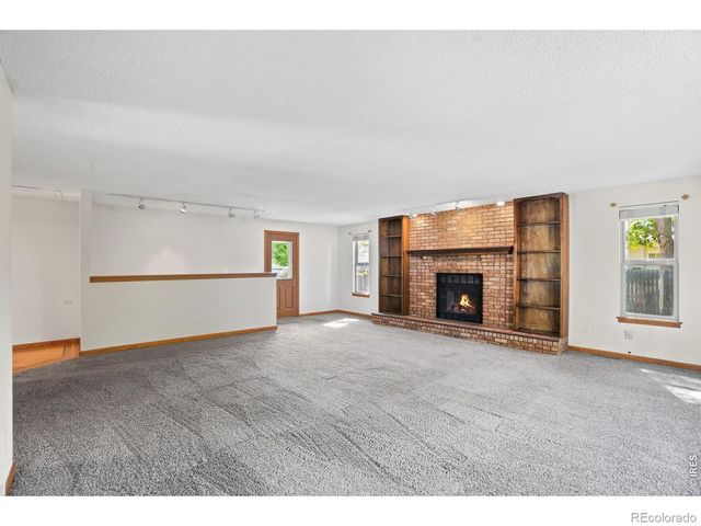 1689 Geneva Circle, Longmont, CO 80503