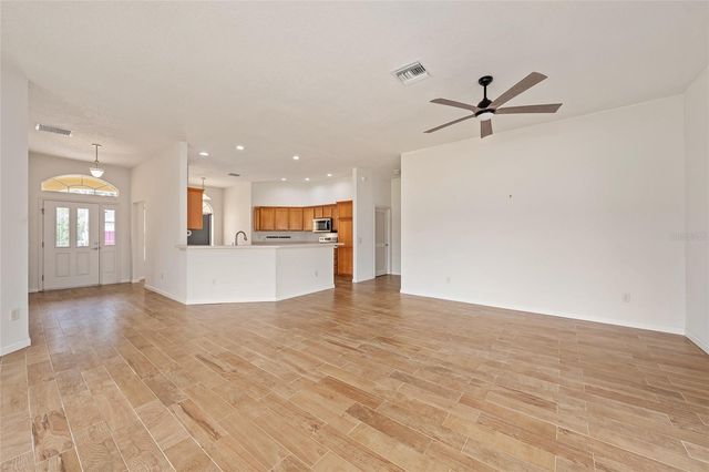 2409 MORVEN PARK WAY, The Villages, FL 32162