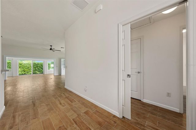 2409 MORVEN PARK WAY, The Villages, FL 32162