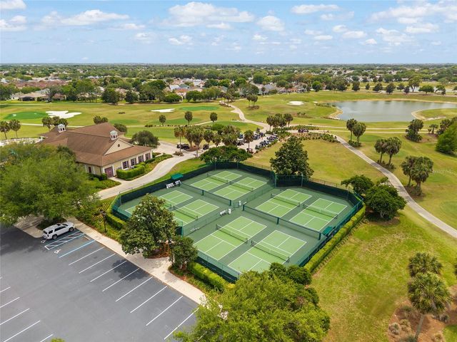 2409 MORVEN PARK WAY, The Villages, FL 32162