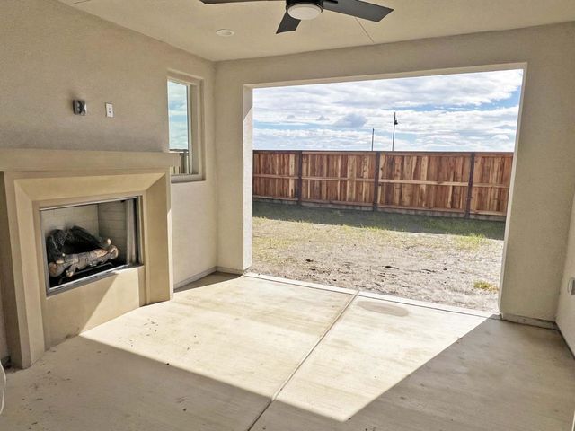 3092 Bosworth St, Lathrop, CA 95330