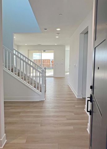 3092 Bosworth St, Lathrop, CA 95330