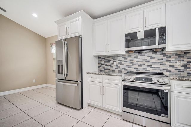 1255 ACORN CIRCLE, Apopka, FL 32703