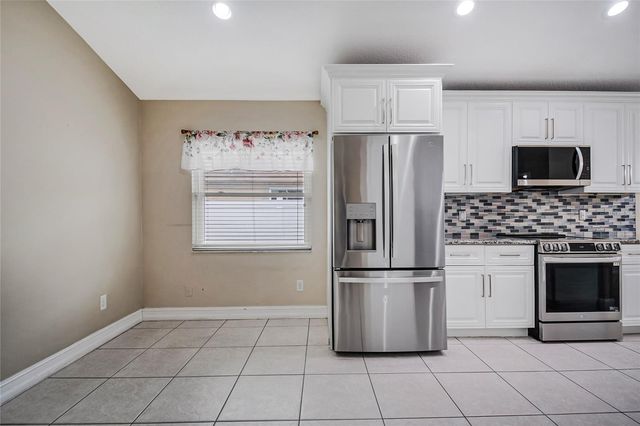 1255 ACORN CIRCLE, Apopka, FL 32703
