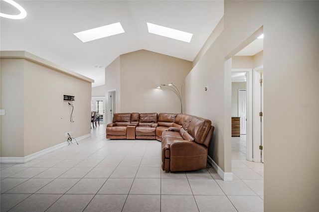 1255 ACORN CIRCLE, Apopka, FL 32703