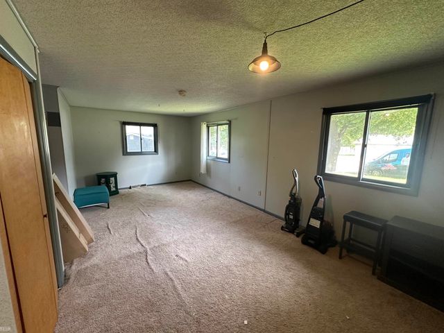 228 Indian Road, Battle Creek, MI 49017