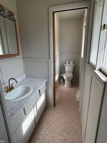 228 Indian Road, Battle Creek, MI 49017