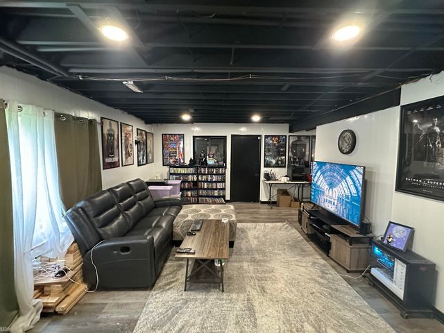 228 Indian Road, Battle Creek, MI 49017