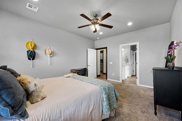 5453 NE Elk Point Rd, Elgin, OK 73538