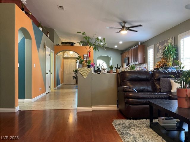 1800 Quail Point Court, Las Vegas, NV 89117