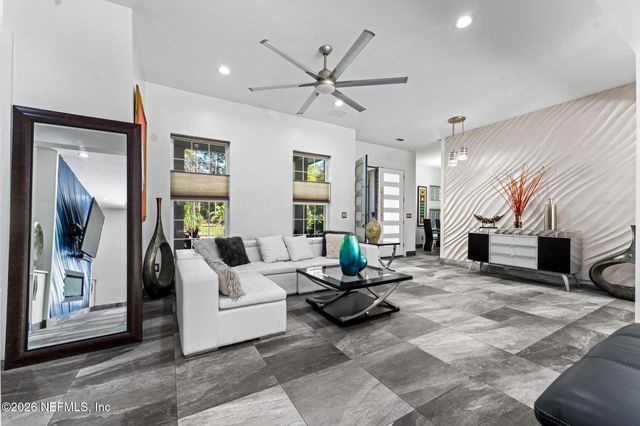 3010 STARRATT Road, Jacksonville, FL 32226