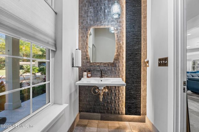 3010 STARRATT Road, Jacksonville, FL 32226