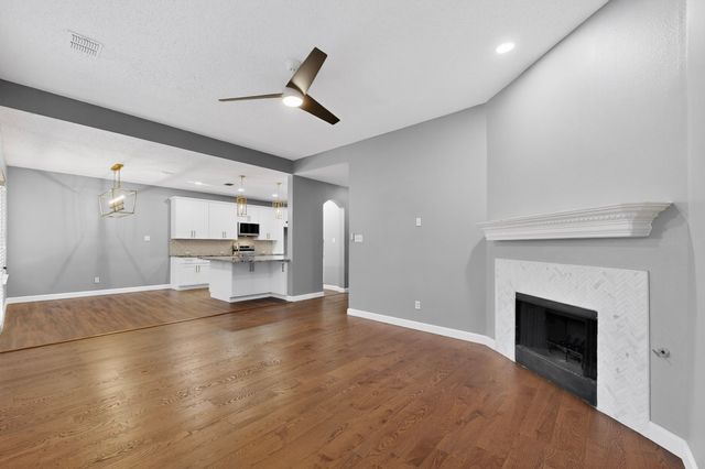549 Continental Drive, Lewisville, TX 75067