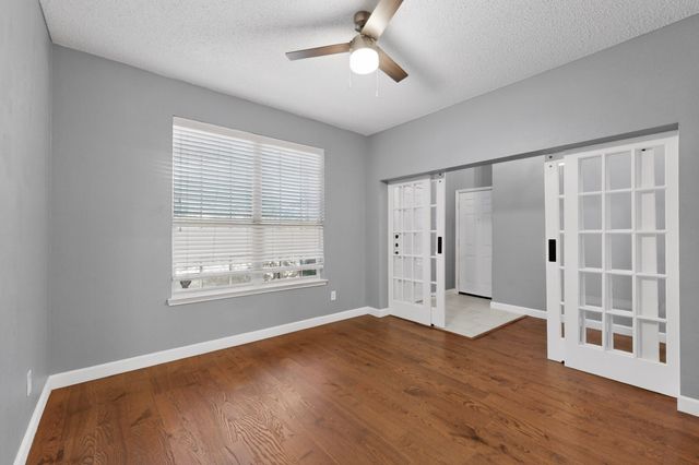 549 Continental Drive, Lewisville, TX 75067
