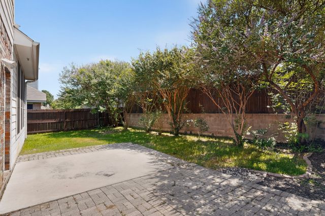 549 Continental Drive, Lewisville, TX 75067