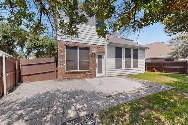549 Continental Drive, Lewisville, TX 75067