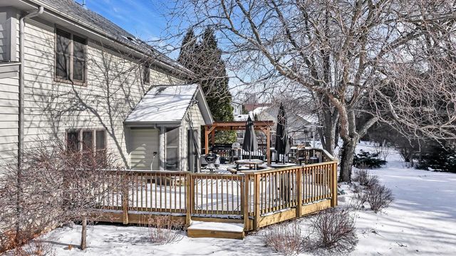 4731 Willow Wood DRIVE, Mount Pleasant, WI 53403